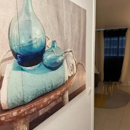 Beautiful La Defense Apartman *